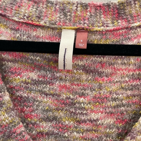 Pilcro Anthropologie Deep V neck Knit Sweater Size Small New - Picture 7 of 10